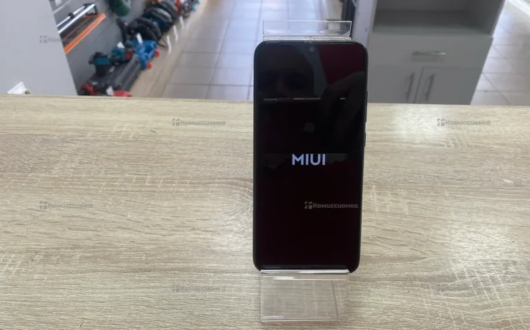 Телефон Xiaomi realmi note 7 4/64