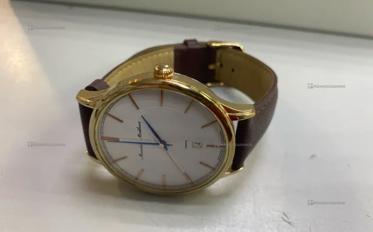 Часы  Михайл Москвин