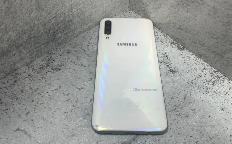 Samsung Galaxy A50 6/128 ГБ