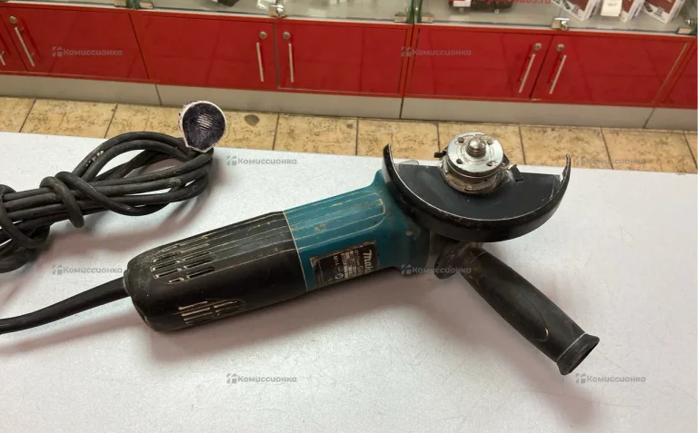 УШМ makita GA5040C