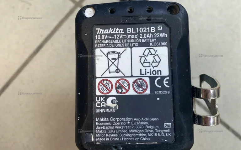 Дрель-шуруповерт аккумуляторная Makita DF331D