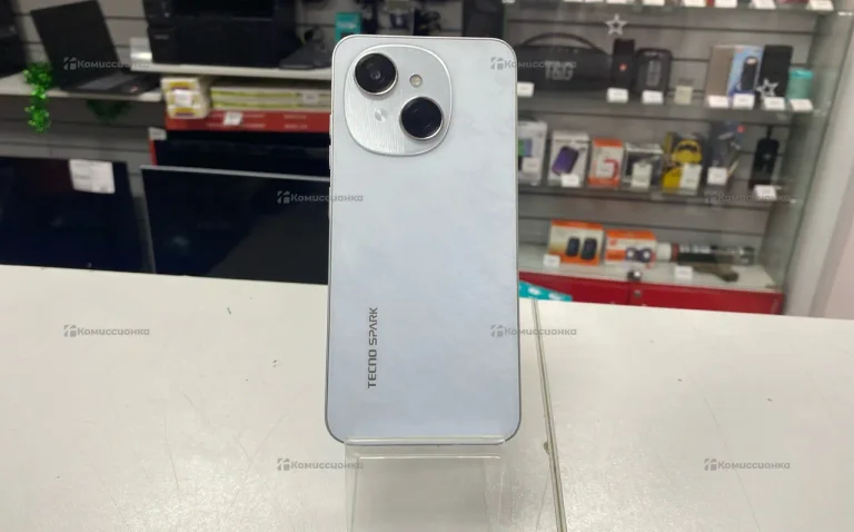 Tecno Spark Go 1 4/64 ГБ