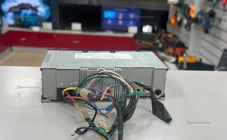 Автомагнитола  JVC KD-X272BT