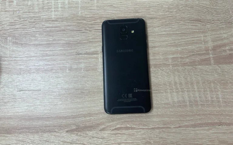 Samsung Galaxy A6 3/32 ГБ
