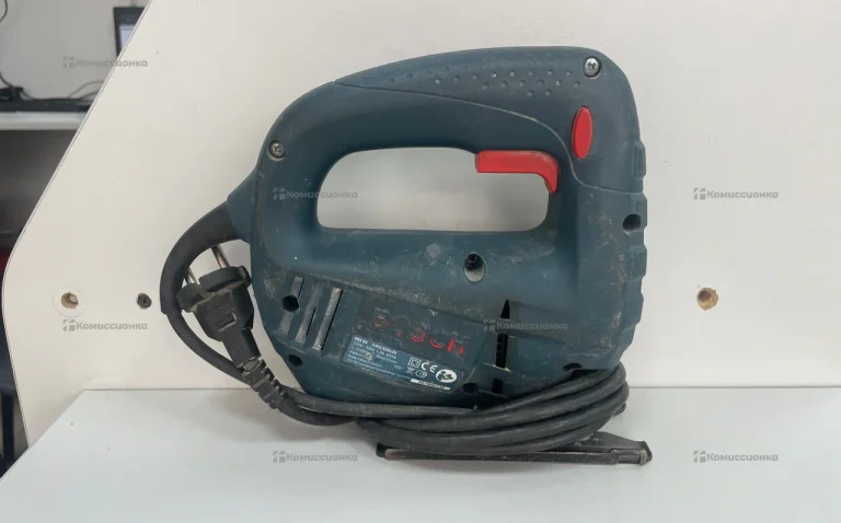 электролобзик bosh gst65