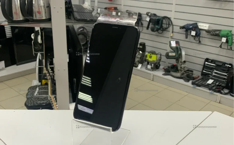 Apple iPhone XR 64GB