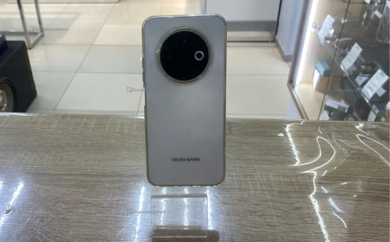 Tecno SPARK 30C 4/128Gb