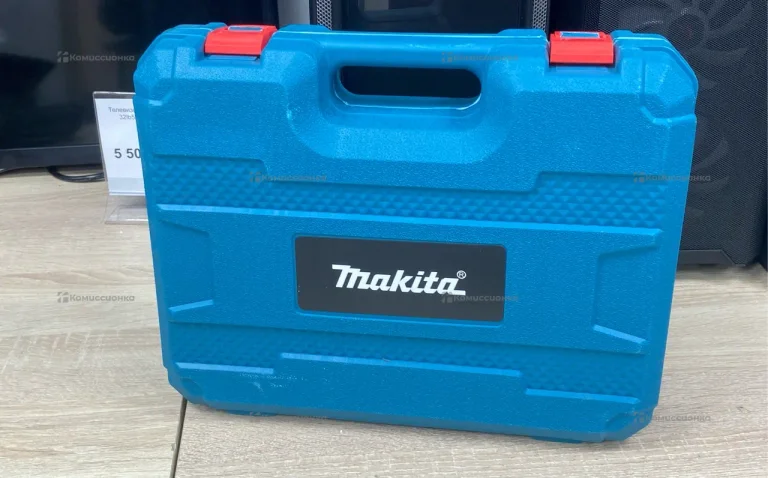 Шуруповерт Makita бесщеточный 26v