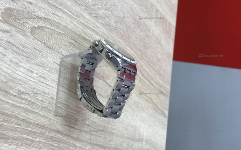 Часы  swatch irony