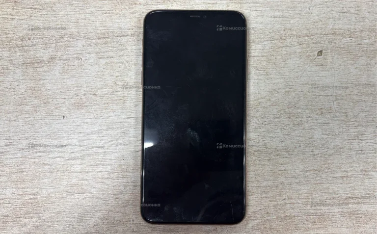Apple iPhone 11 Pro Max 4/64 ГБ