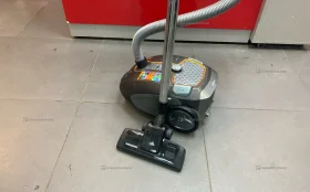 Пылесос  Redmond RV-322