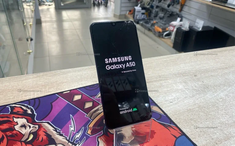 Samsung Galaxy A50 4/64 ГБ