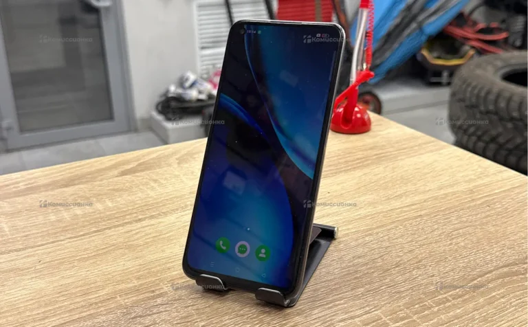 Realme 8i 4/128 ГБ