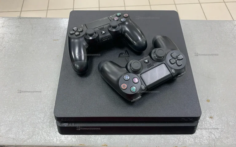 Приставка PS4 Slim 500Gb шитая
