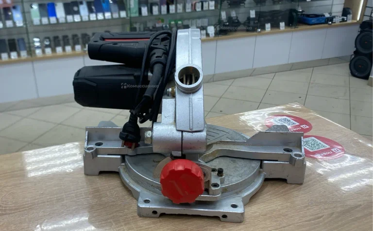 Торцовочная пила j1g-zp2-190