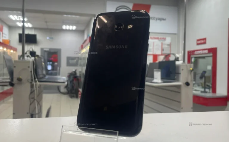 Samsung Galaxy A5 (2017) 3/32 ГБ