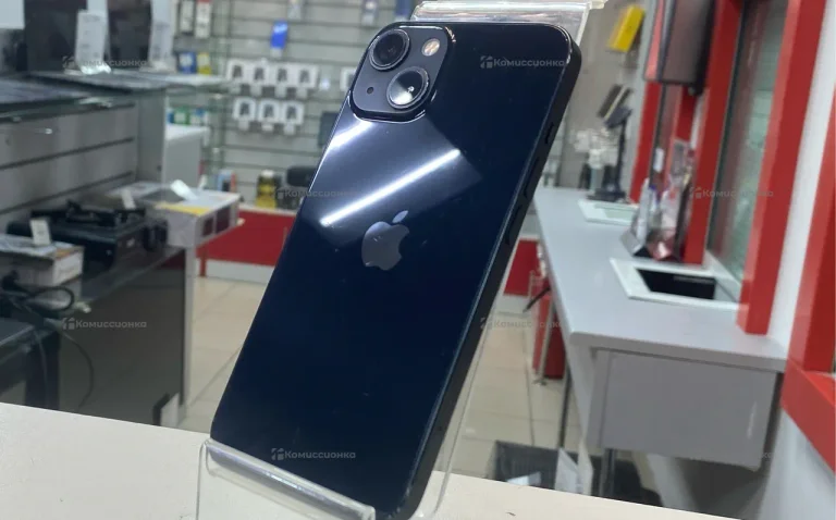 Apple iPhone 13 4/128 ГБ