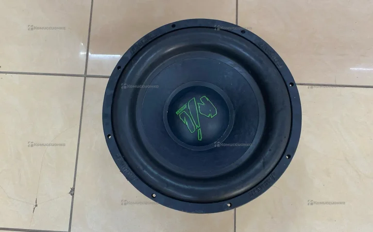 Сабвуфер  mathete m1501 v2