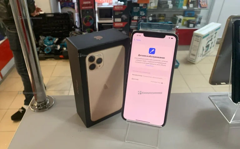 Apple iPhone 11 Pro Max 4/64 ГБ