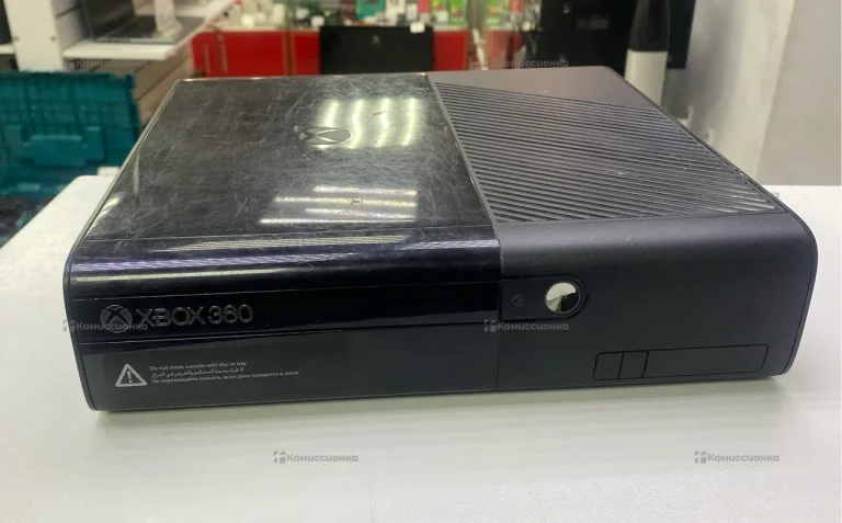 Приставка Xbox 360