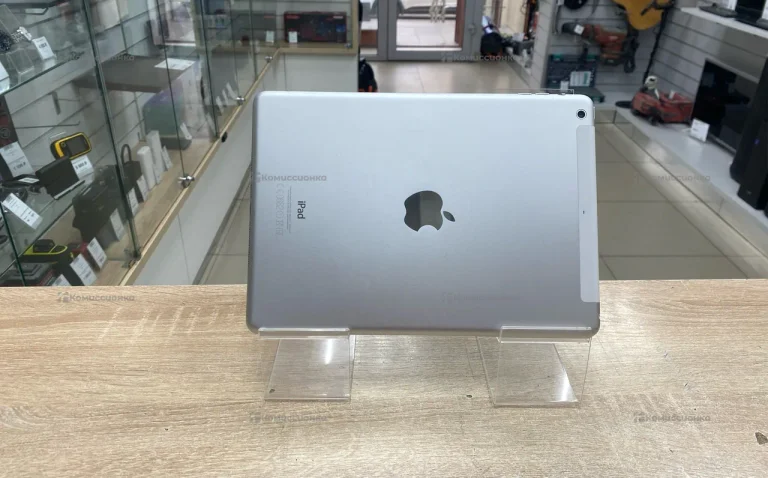 Планшет Apple iPad Air 16Gb Wi-Fi + Cellular