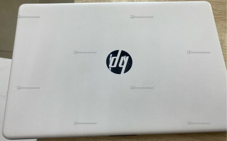 Ноутбук  HP Laptop 15s-EQ1