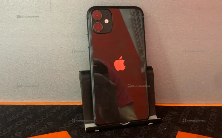 Apple iPhone 11 4/64 ГБ
