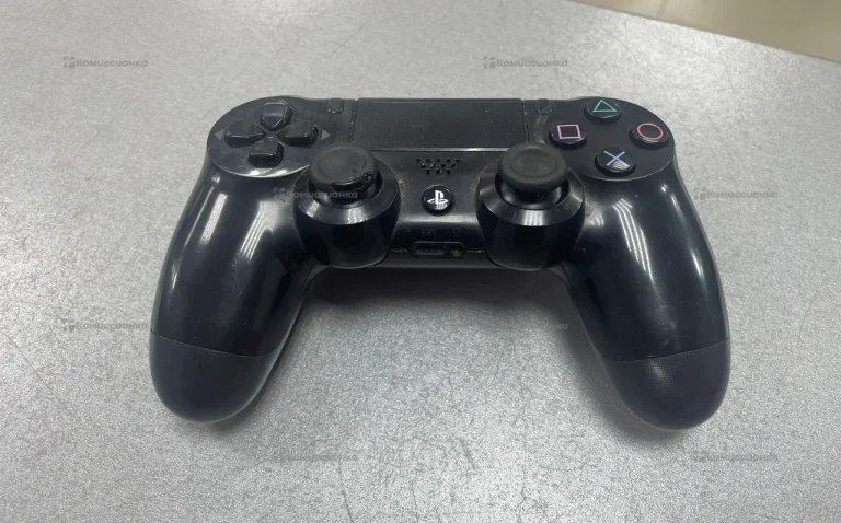 Джойстик PS4