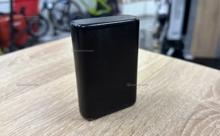 Power Bank  ROMOZ