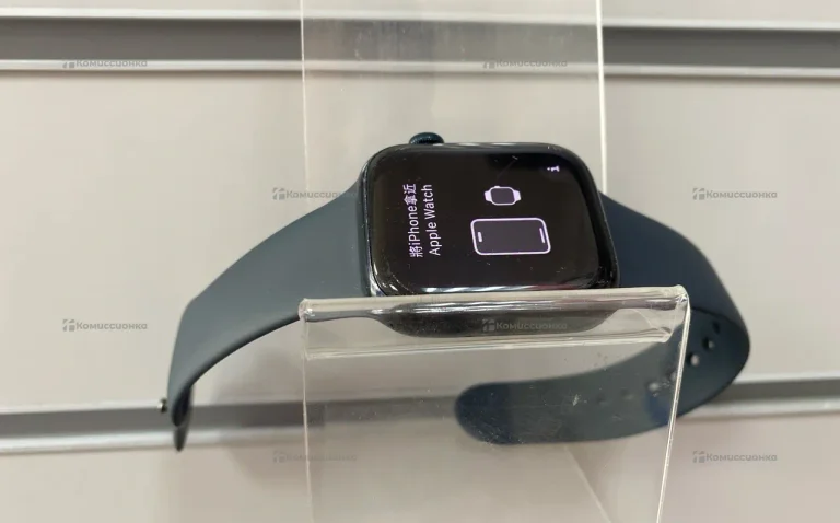 Часы  Apple Watch 7 45mm