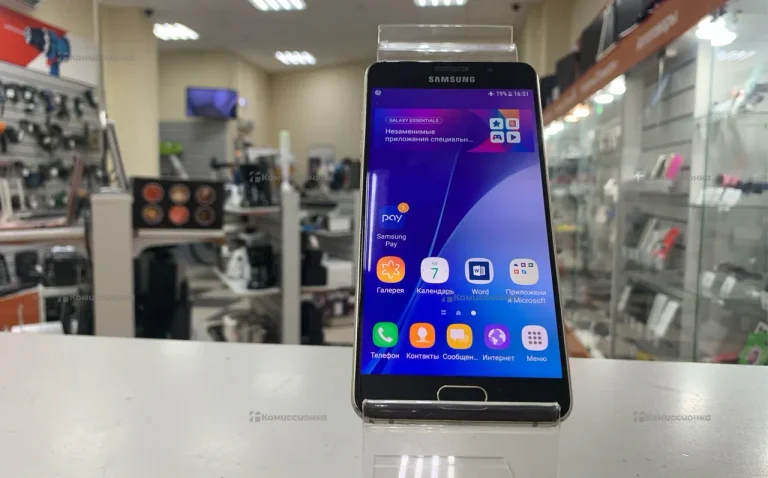 Samsung Galaxy A5 (2016) 2/16 ГБ