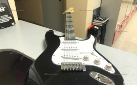 Купить Гитара Rocket St -01 pack(гитара +комбик) б/у , в Энгельс Цена:11990рублей