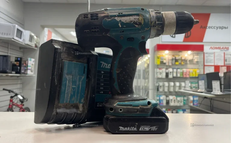 Дрель-шуруповерт makita LXFD01Z