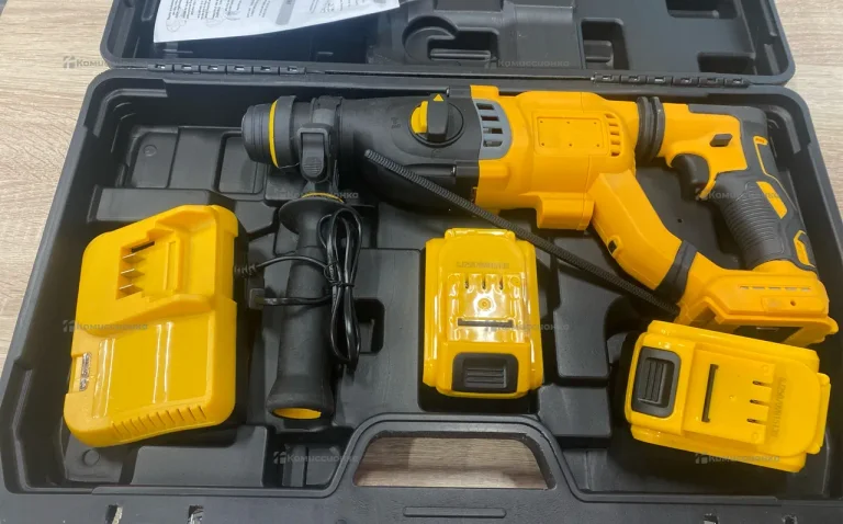 перфоратор Dewalt АКБ