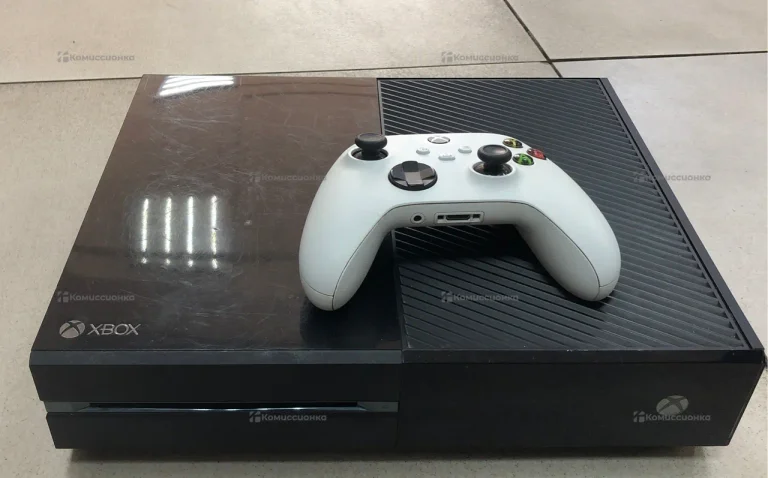 Приставка Xbox One 500Gb