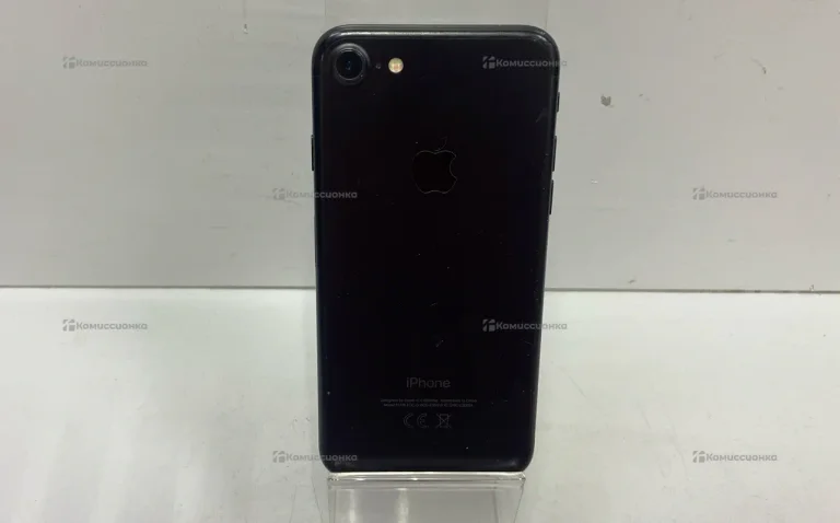 Apple iPhone 7 32 ГБ.