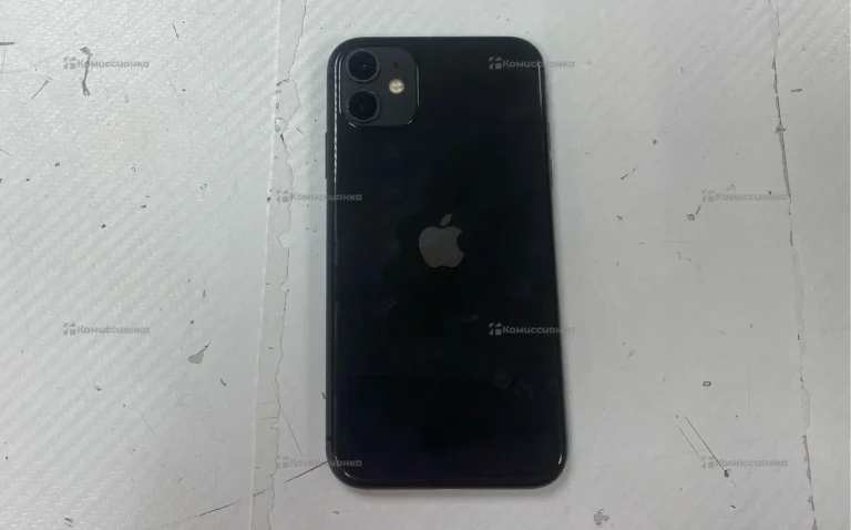 Apple iPhone 11 4/64 ГБ