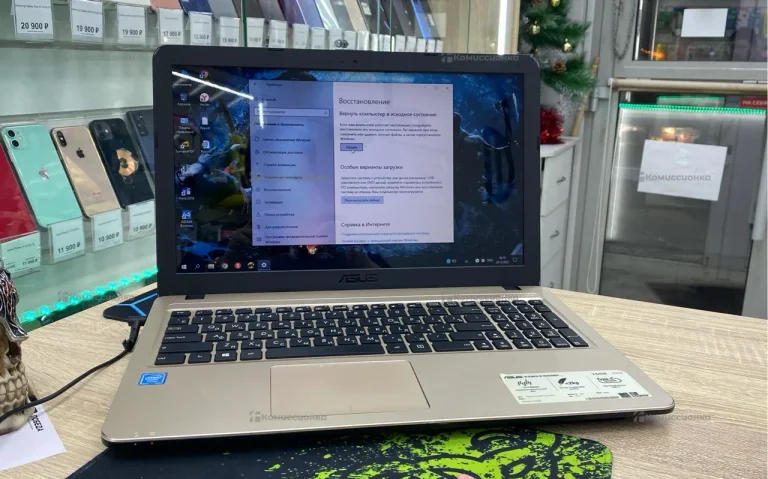 Ноутбук  asus