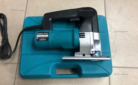 Лобзик Makita сетевой 4304Z