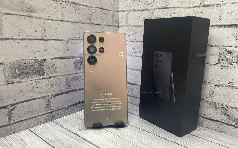 Samsung Galaxy S25 Ultra реплика