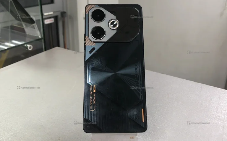 Tecno Pova 6 8/256 ГБ
