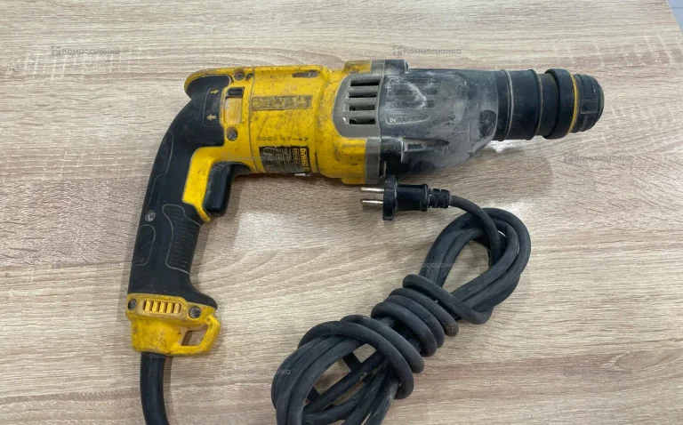 Перфоратор dewalt D25143K