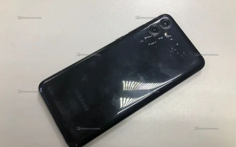 Samsung a04e 3/32.