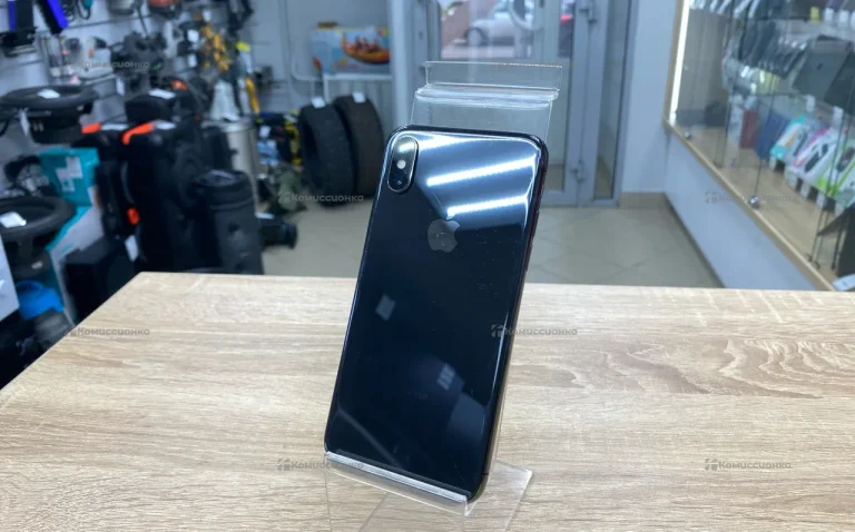 Apple iPhone X 3/64 ГБ