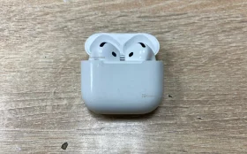 Наушники  AirPods 4