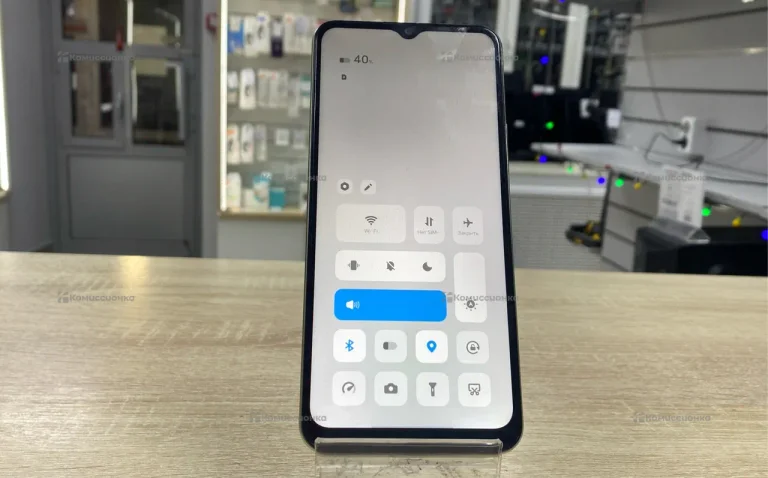 Vivo  V40 Lite 8/256 ГБ