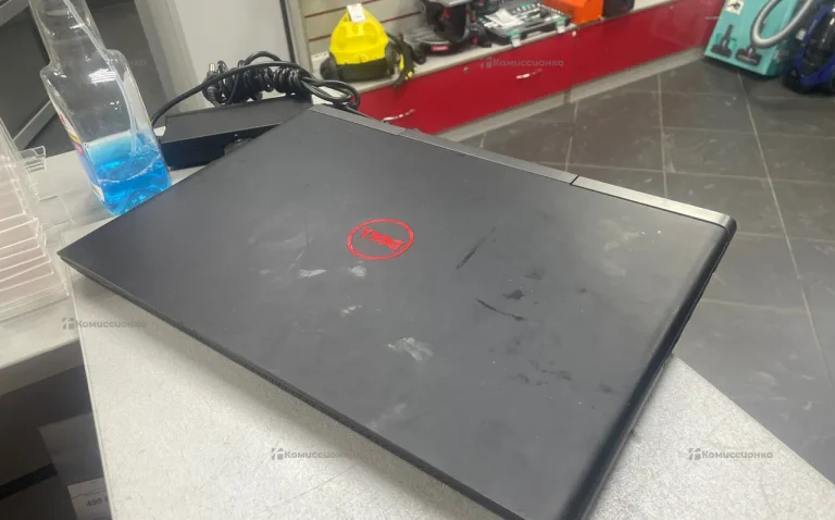 Ноутбук  dell inspiron 15 7000gaming