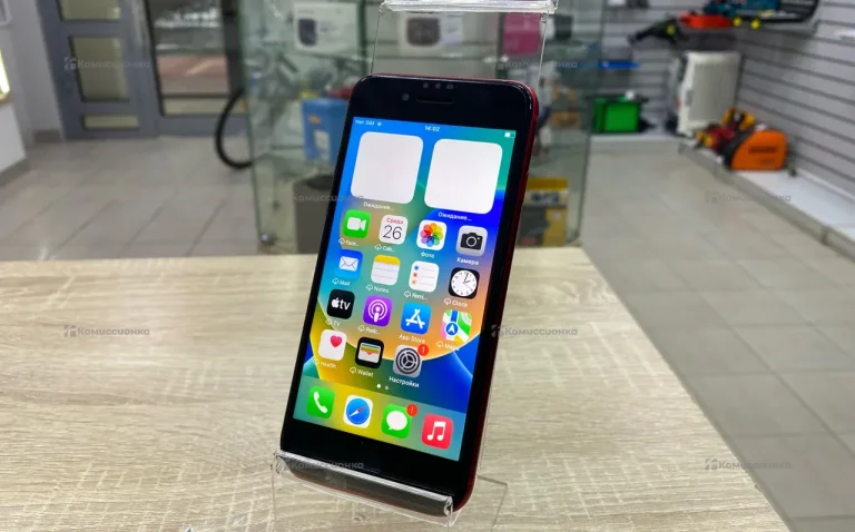 Apple iPhone 8 2/64 ГБ