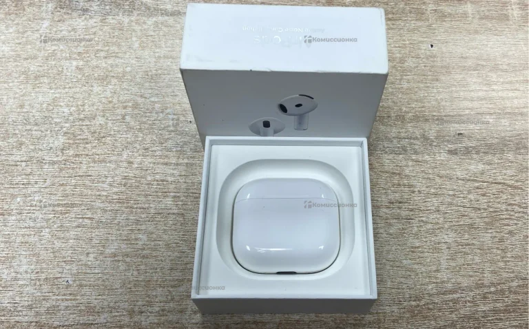 Наушники  Apple AirPods 4