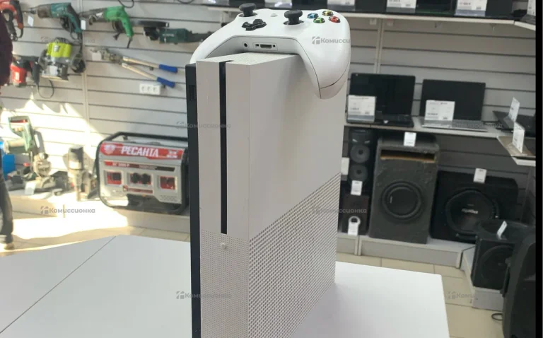 Приставка Xbox One S 500 ГБ